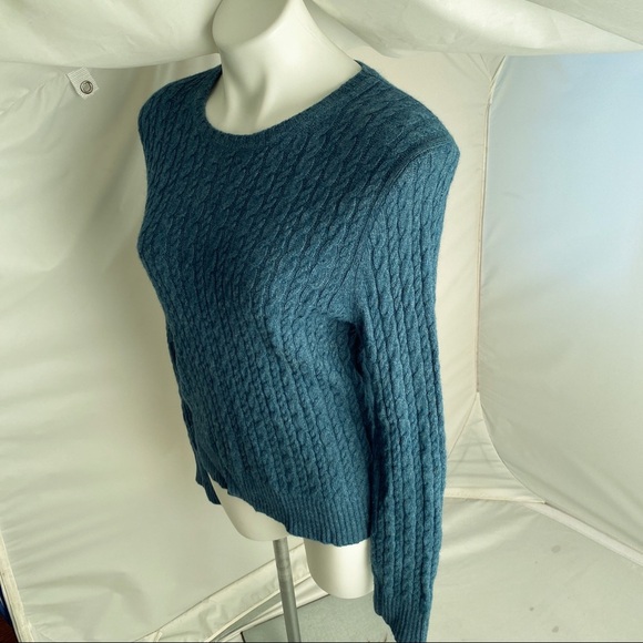 Express Design Studio Y2K cashmere blend teal sweater - Picture 3 of 11